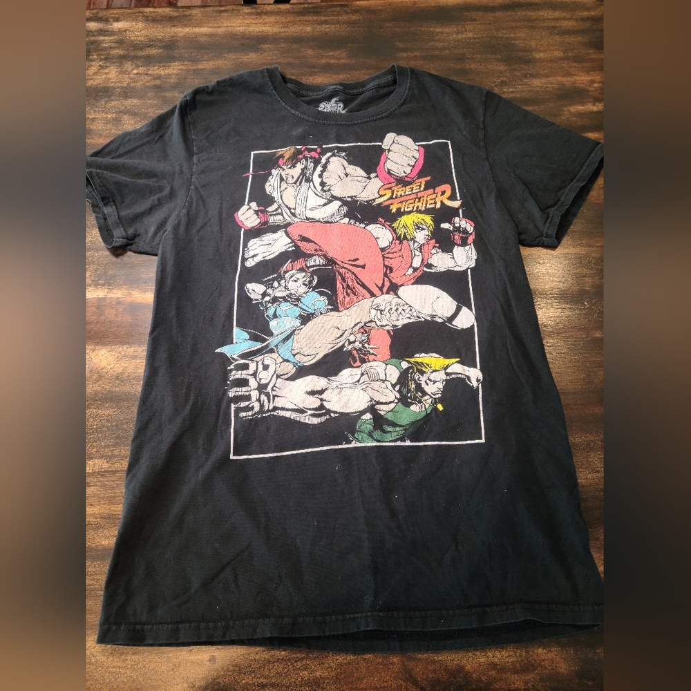 Street Fighter graphic tee